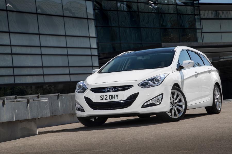  Hyundai i40 Tourer 2014 года  (UK) (фото 7 из 73)